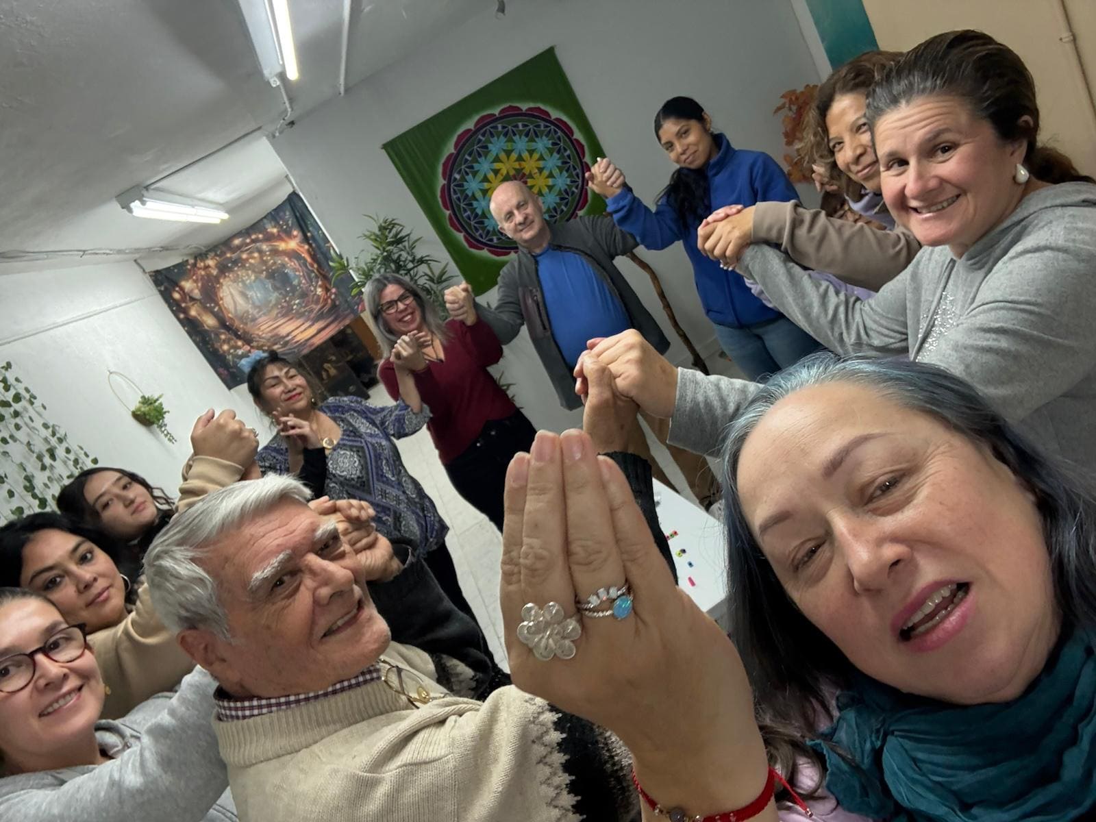 WhatsApp Image 2025-11-25 at 17.31.02 (1)